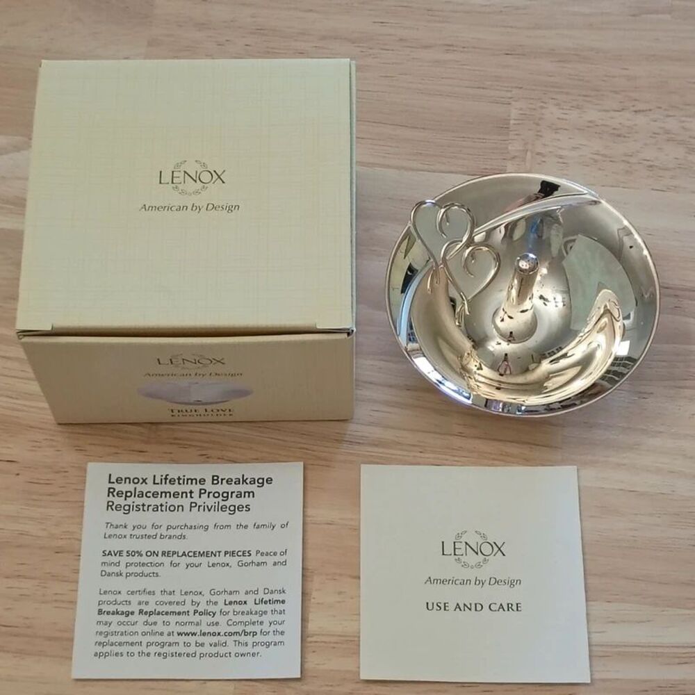 Beautiful Lenox Silver-Plated "True Love" Double Hearts Jewelry Ring Holder